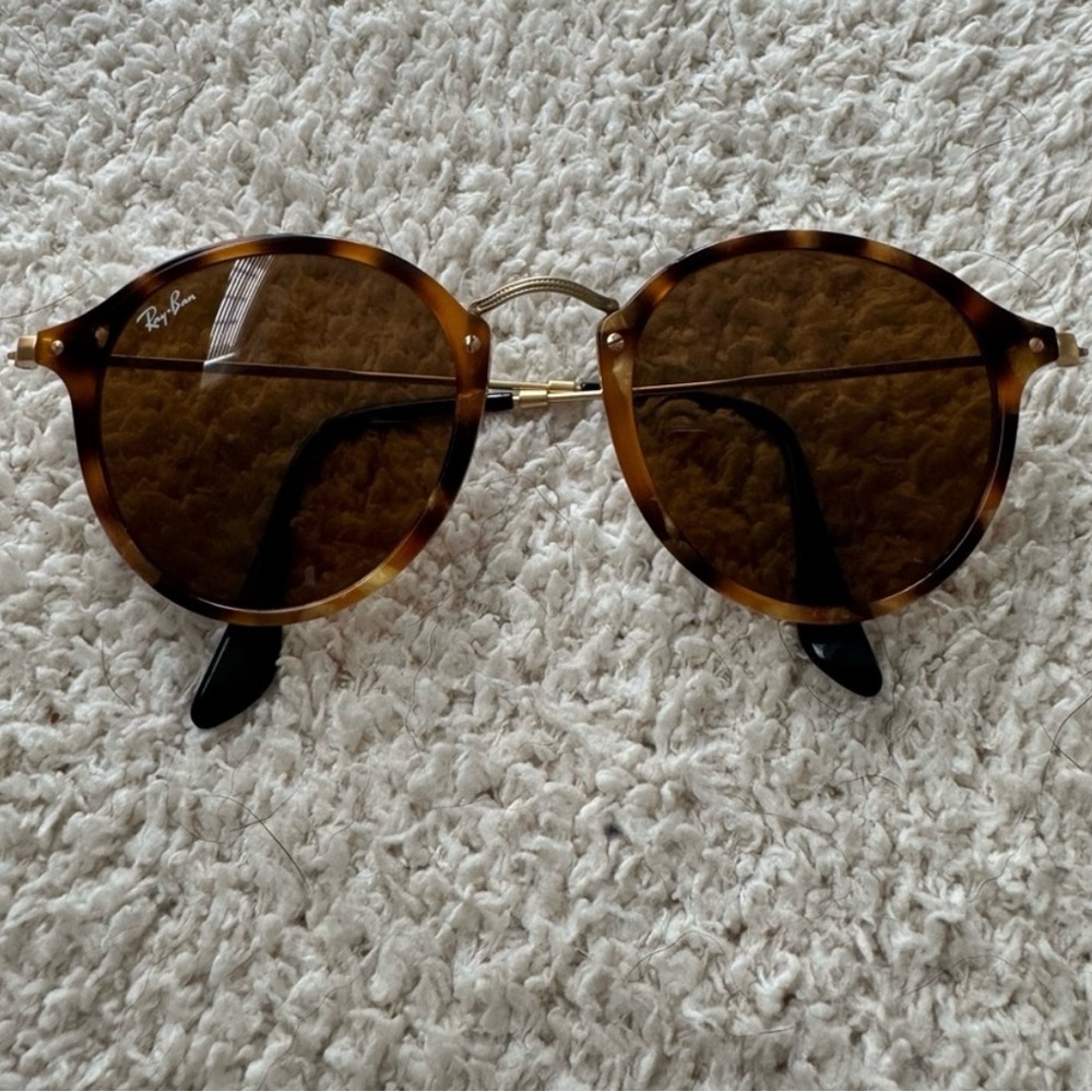 Ray-Ban Tortoise Shell Sunglasses